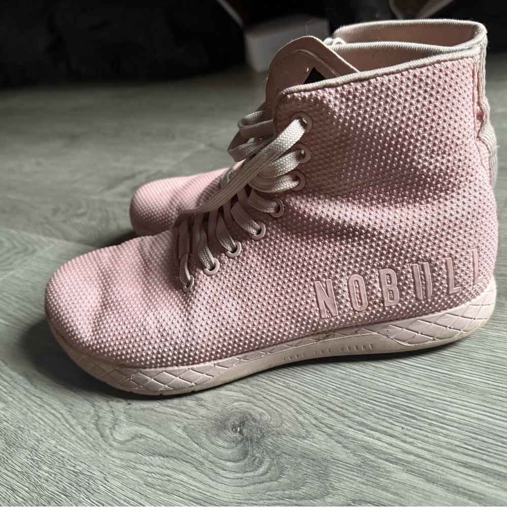 NOBULL pink camo High-Top Sneakers